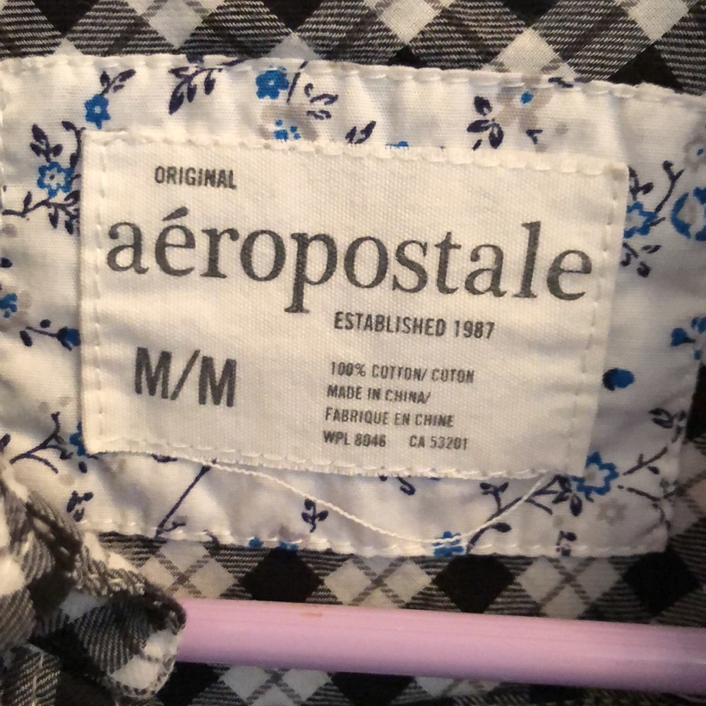 Aeropostale Button Down Blouse Top Sz Medium Juniors - Picture 2 of 8